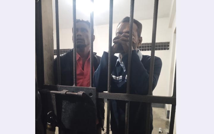 নোয়াখালীতে নকল আকিজ বিড়িসহ আটক ২, কারাগারে প্রেরণ